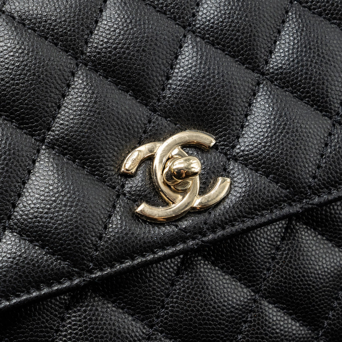 chanel-small-coco-handle-caviar-black-lghw-microchip-12