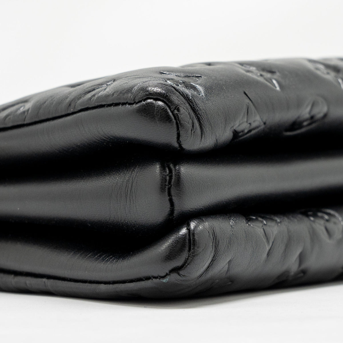 louis-vuitton-coussin-pm-lambskin-black-ghw-copy
