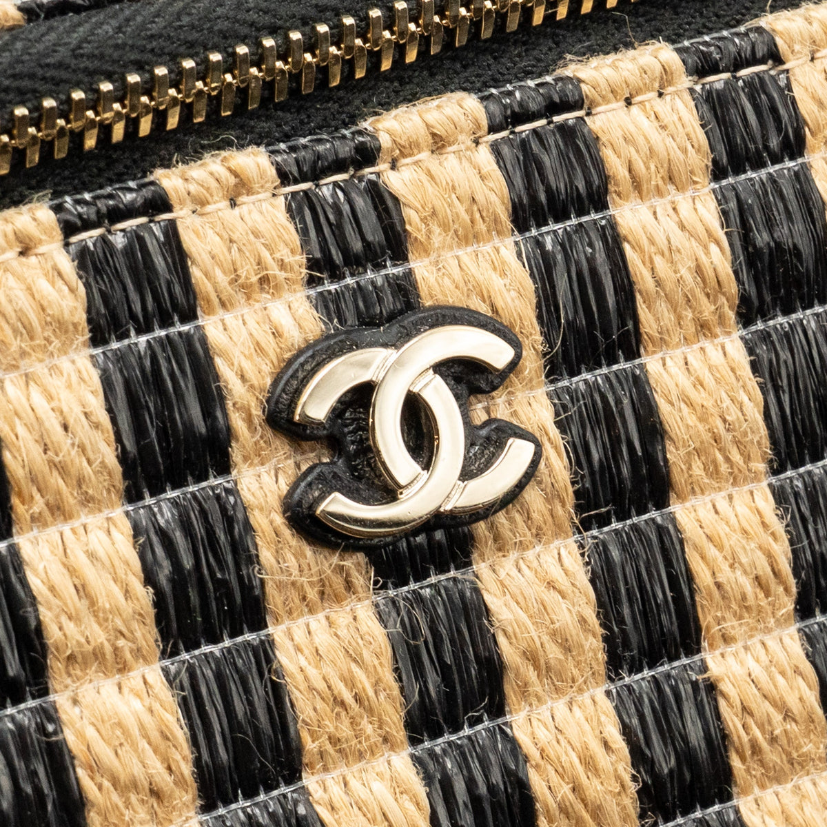 chanel-long-vanity-case-bag-black-beige-lghw