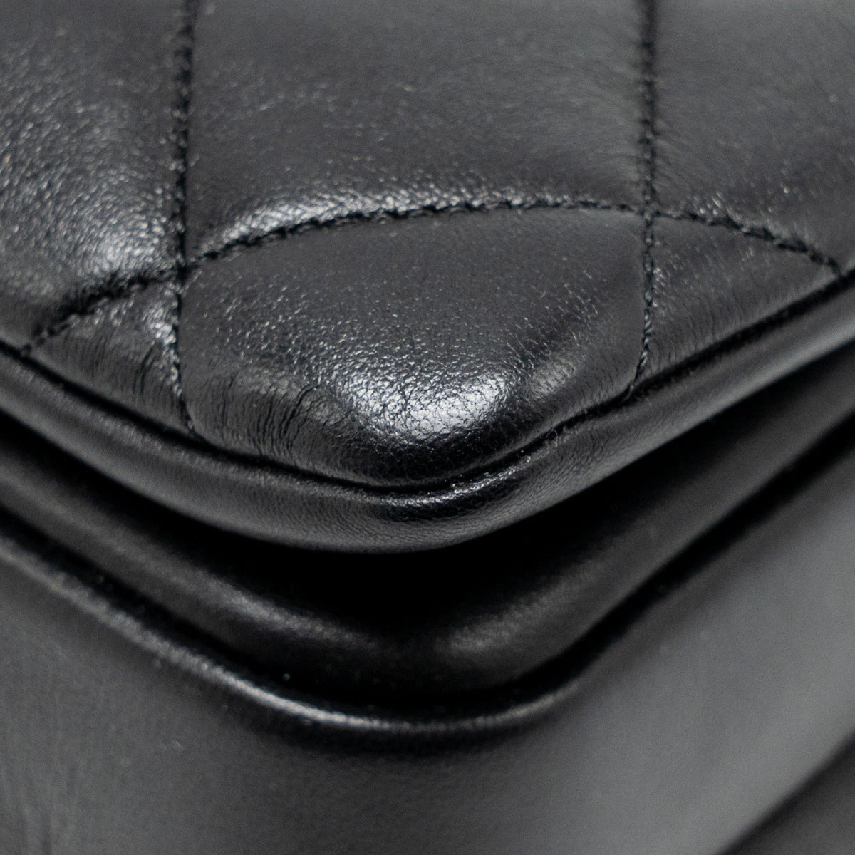 chanel-top-handle-trendy-cc-flap-bag-lambskin-black-lghw-copy-1