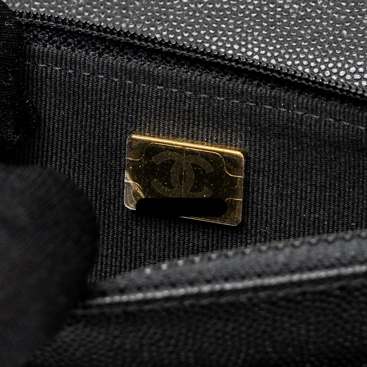chanel-wallet-on-chain-with-pocket-black-caviar-ghw-microchip