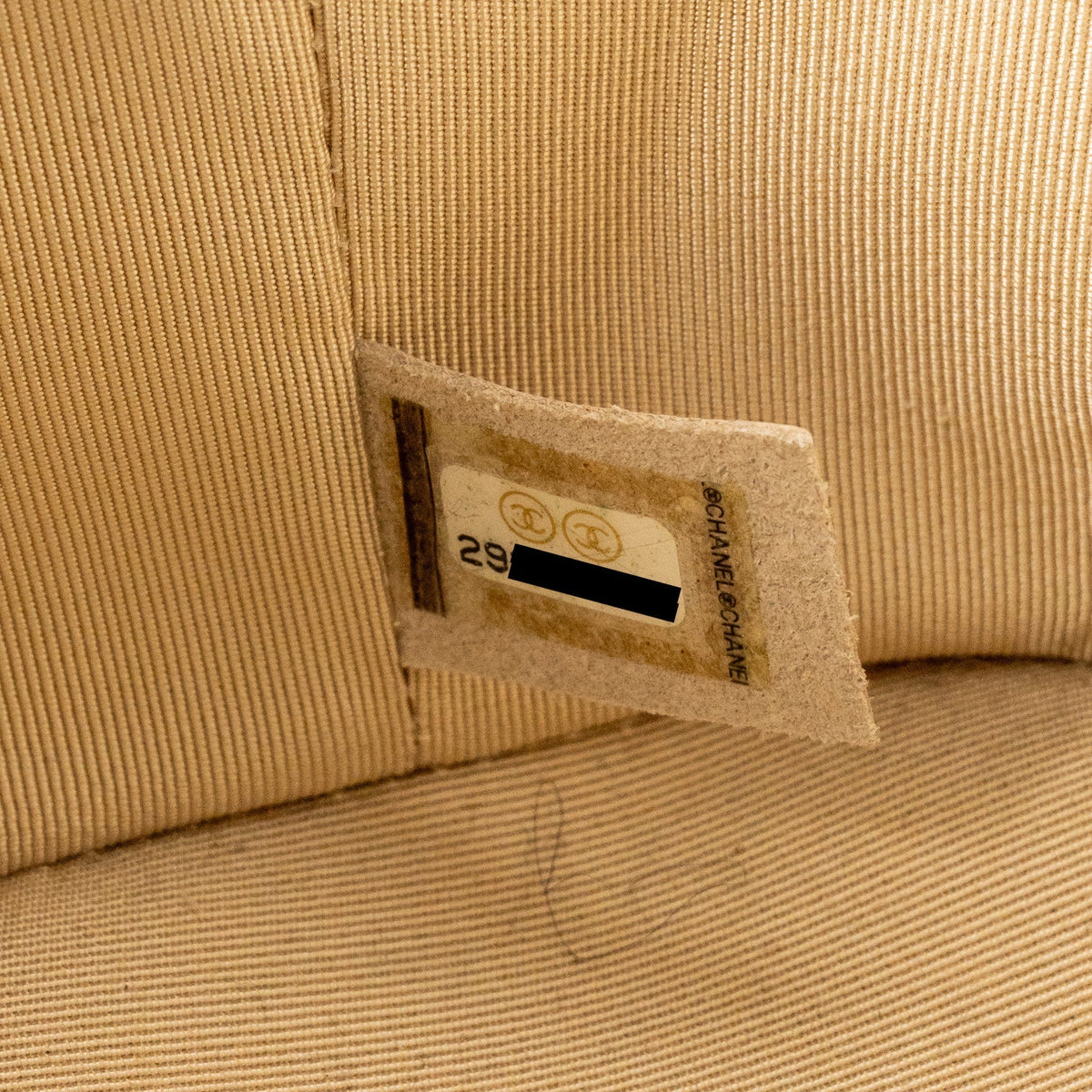 chanel-top-handle-vanity-case-bag-calfskin-raffia-white-shw-copy