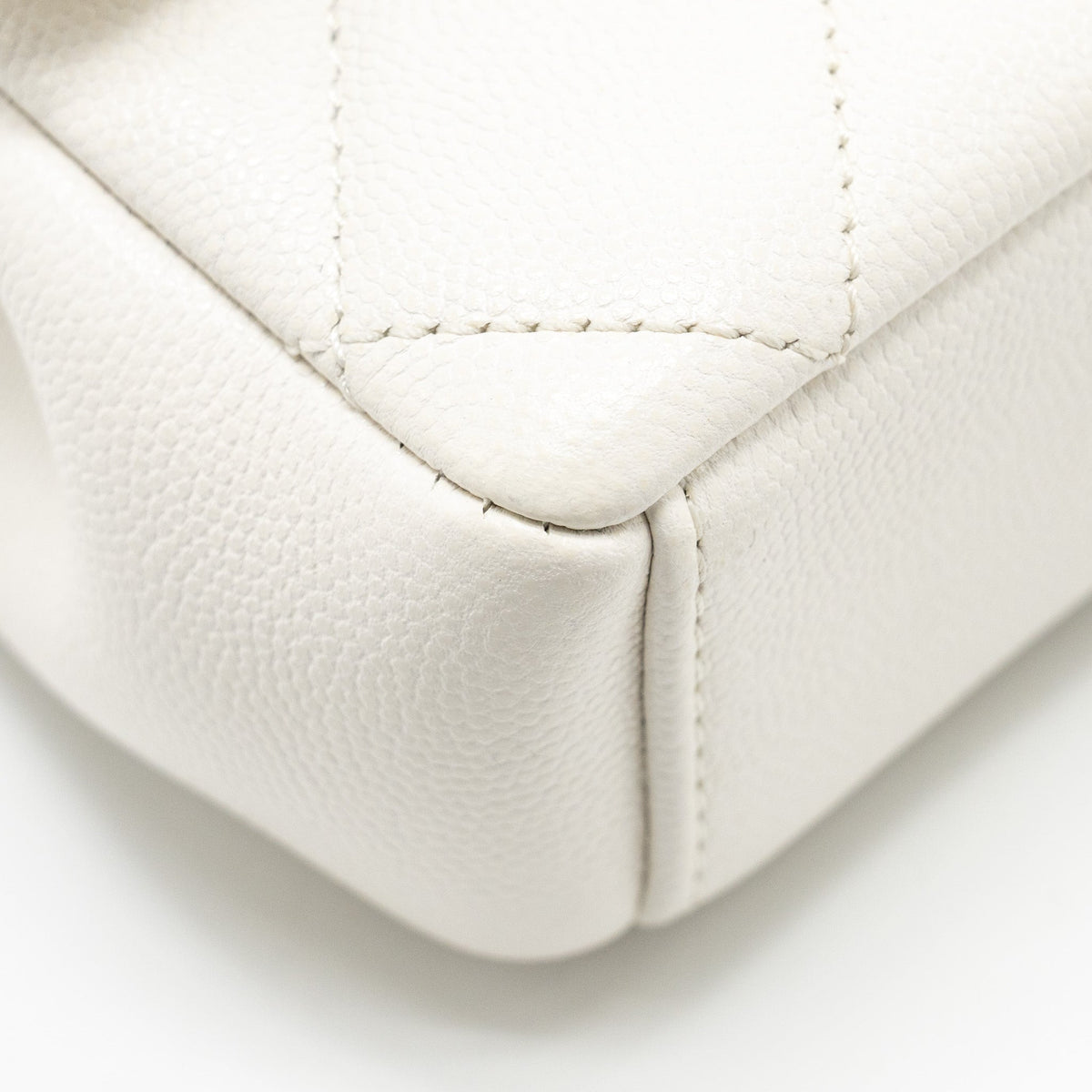 chanel-my-everything-mini-flap-bag-quilted-caviar-white-black-hardware