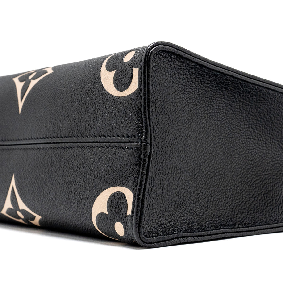 louis-vuitton-onthego-bb-bicolour-monogram-empreinte-leather-ghw