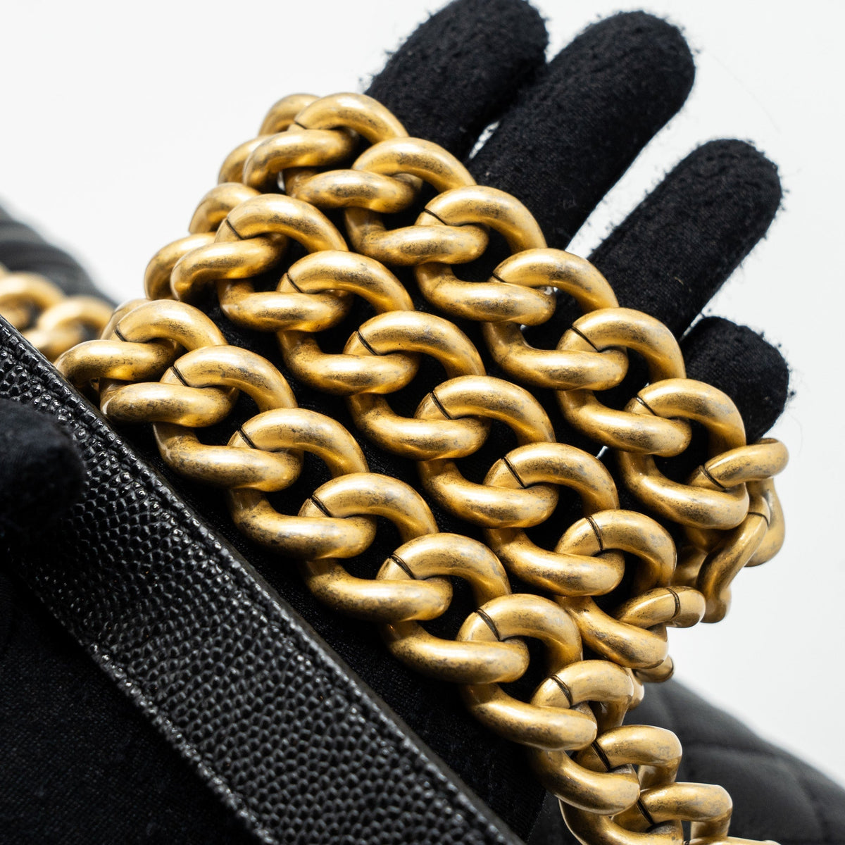 chanel-medium-classic-boy-bag-caviar-black-ghw