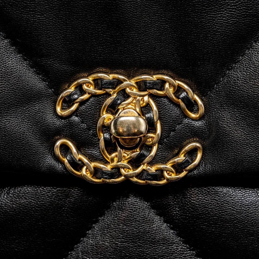 chanel-medium-19-bag-goatskin-black-multicolour-hardaware