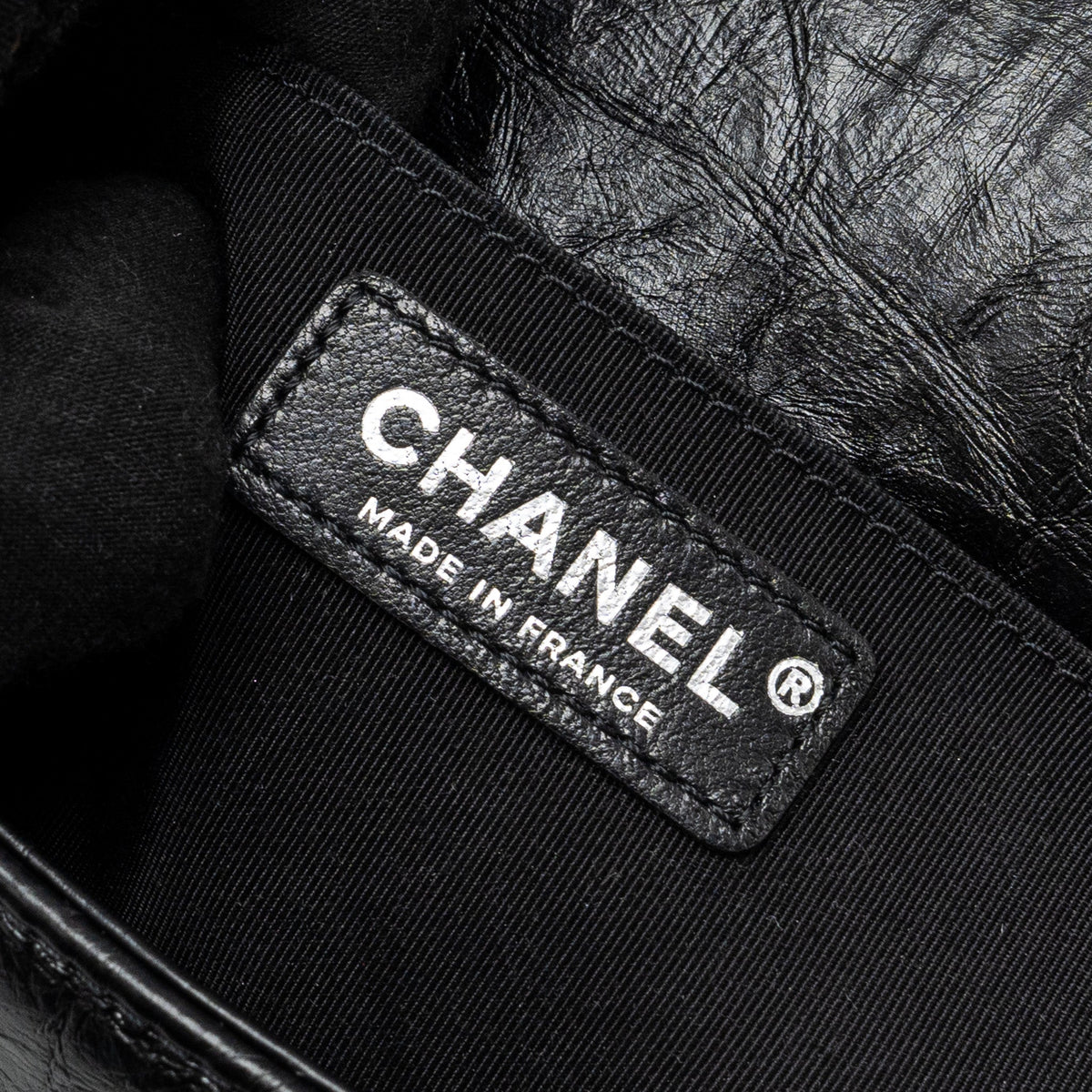 chanel-medium-chevron-boy-bag-limited-edition-calfskin-black-shw