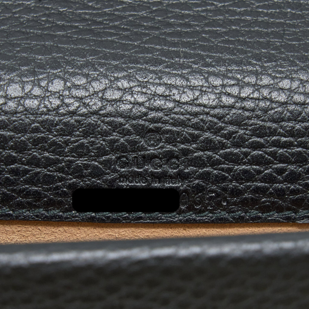 gucci-super-mini-dionysus-calfskin-black-ruthenium-shw