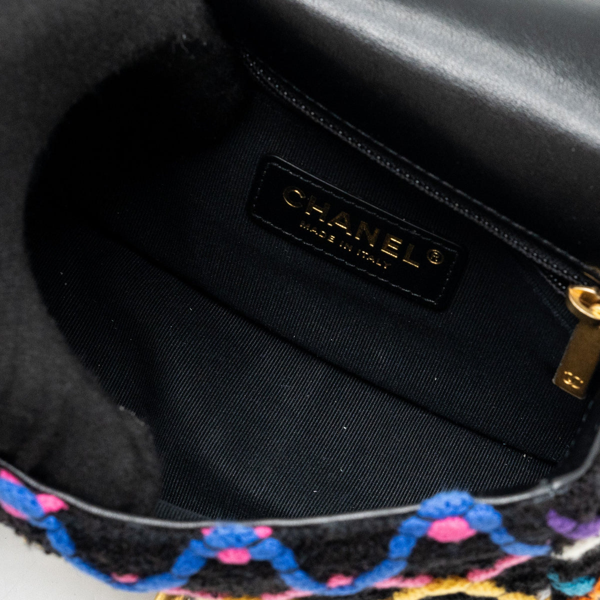 chanel-22s-pearl-crush-mini-square-flap-bag-fabric-tweed-black-multicolor-ghw-microchip
