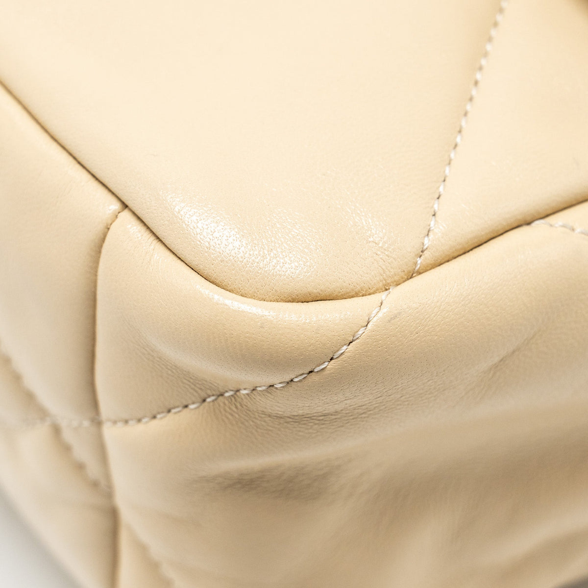 chanel-large-19-bag-lambskin-light-beige-multicolour-hardware-microchip-copy