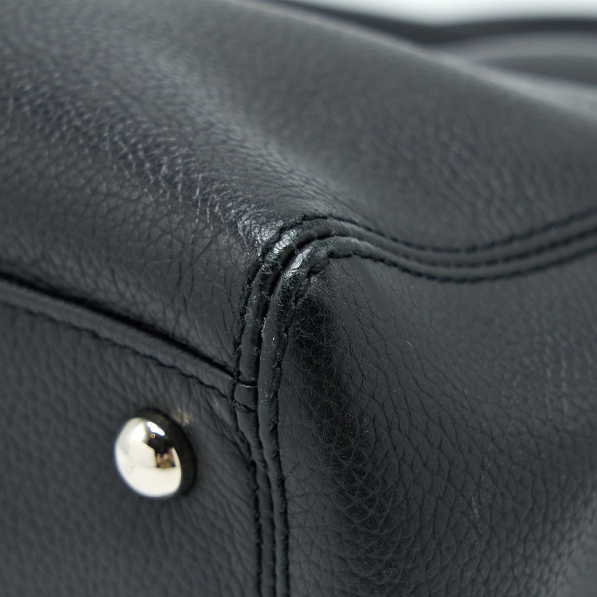 chanel-cerf-tote-bag-grained-calfskin-black-shw