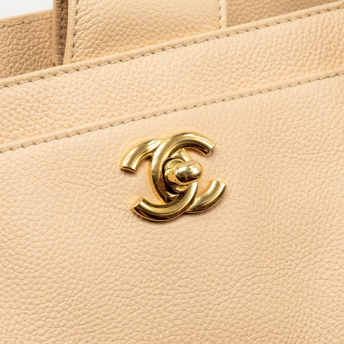 chanel-cerf-tote-bag-caviar-beige-ghw