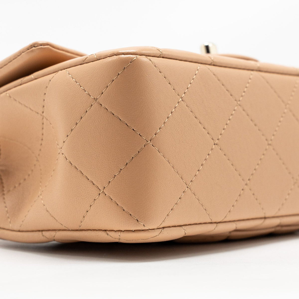 chanel-top-handle-mini-rectangular-lambskin-beige-lghw-microchip