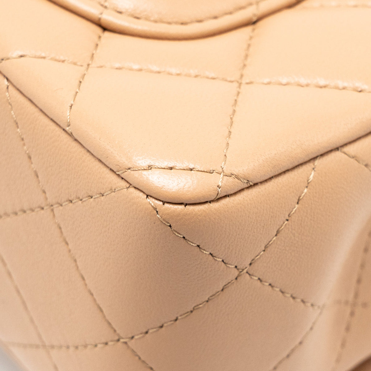 chanel-top-handle-mini-rectangular-lambskin-beige-lghw-microchip