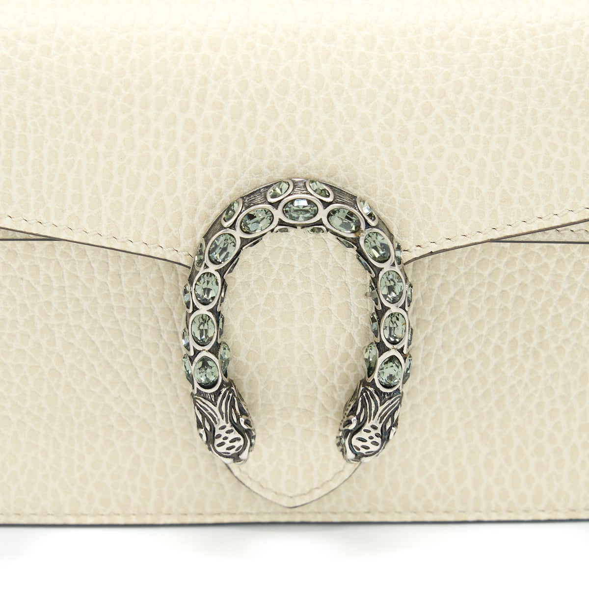gucci-super-mini-dionysus-calfskin-white-ruthenium-hardware