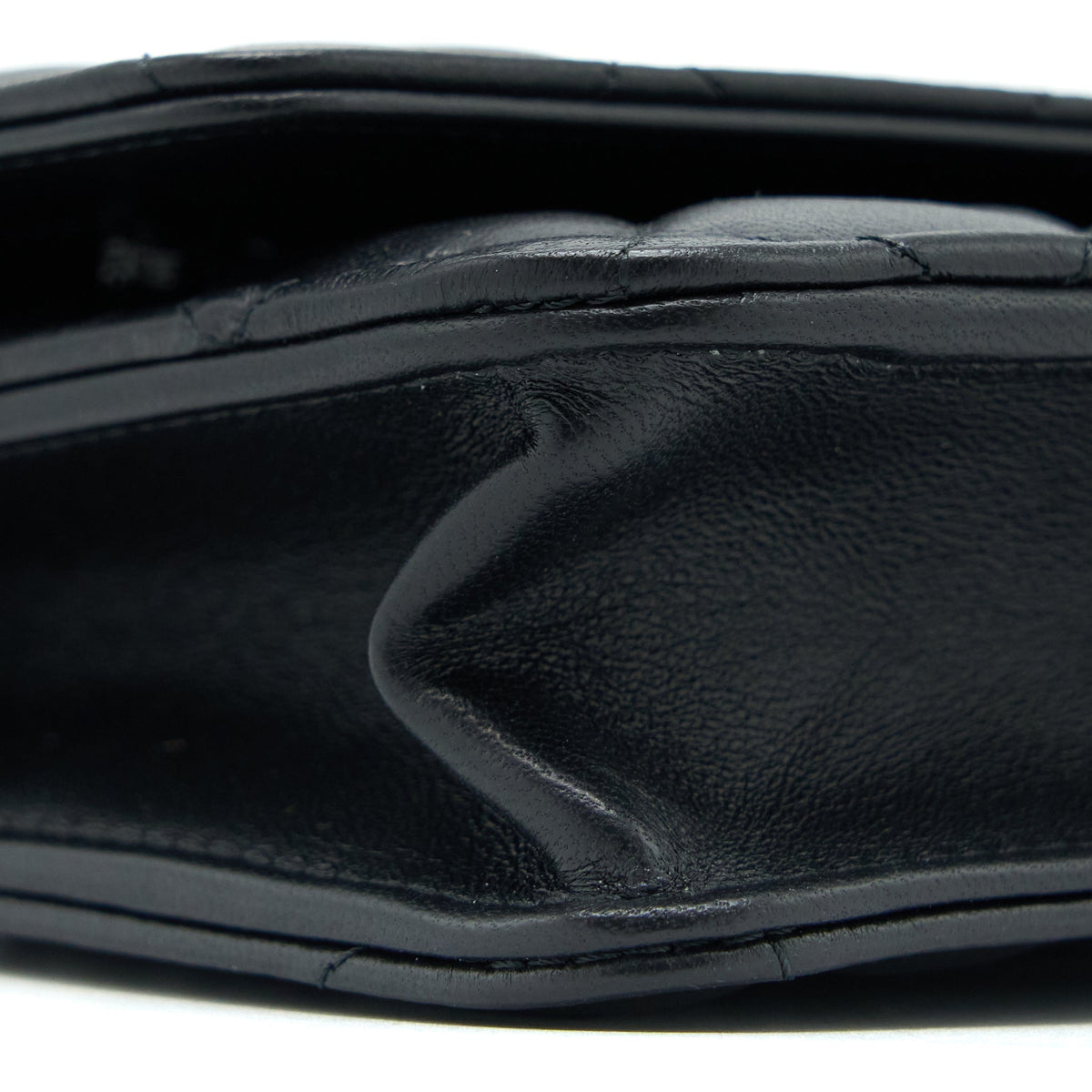 chanel-pearl-crush-wallet-on-chain-lambskin-black-brushed-ghw-microchip