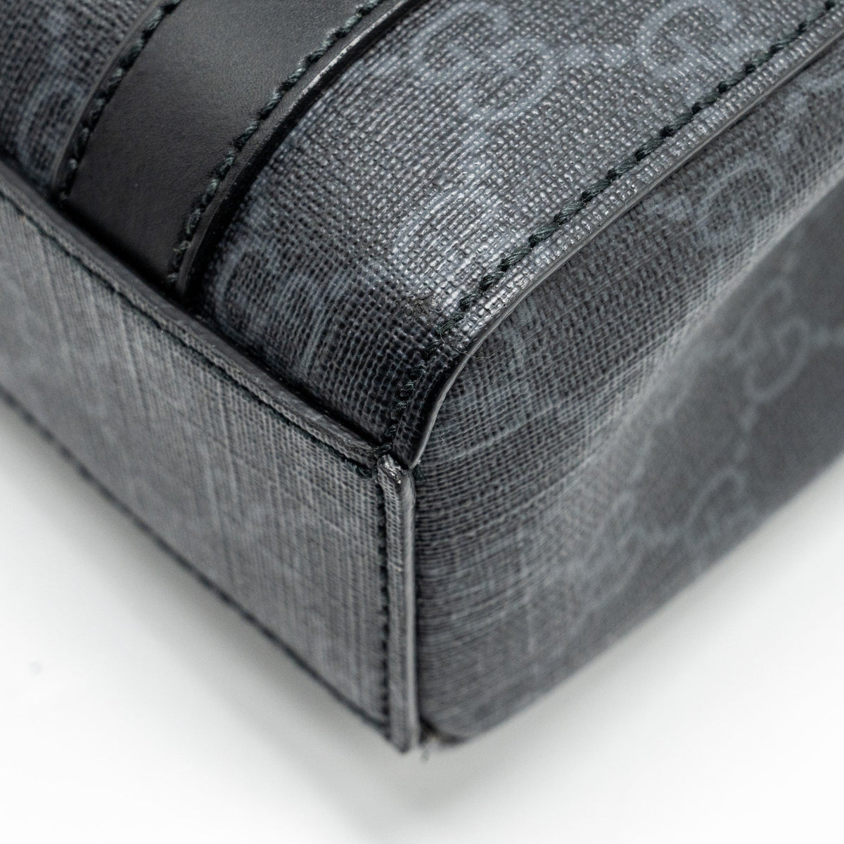 gucci-ophidia-mini-tote-bag-gg-supreme-black-shw