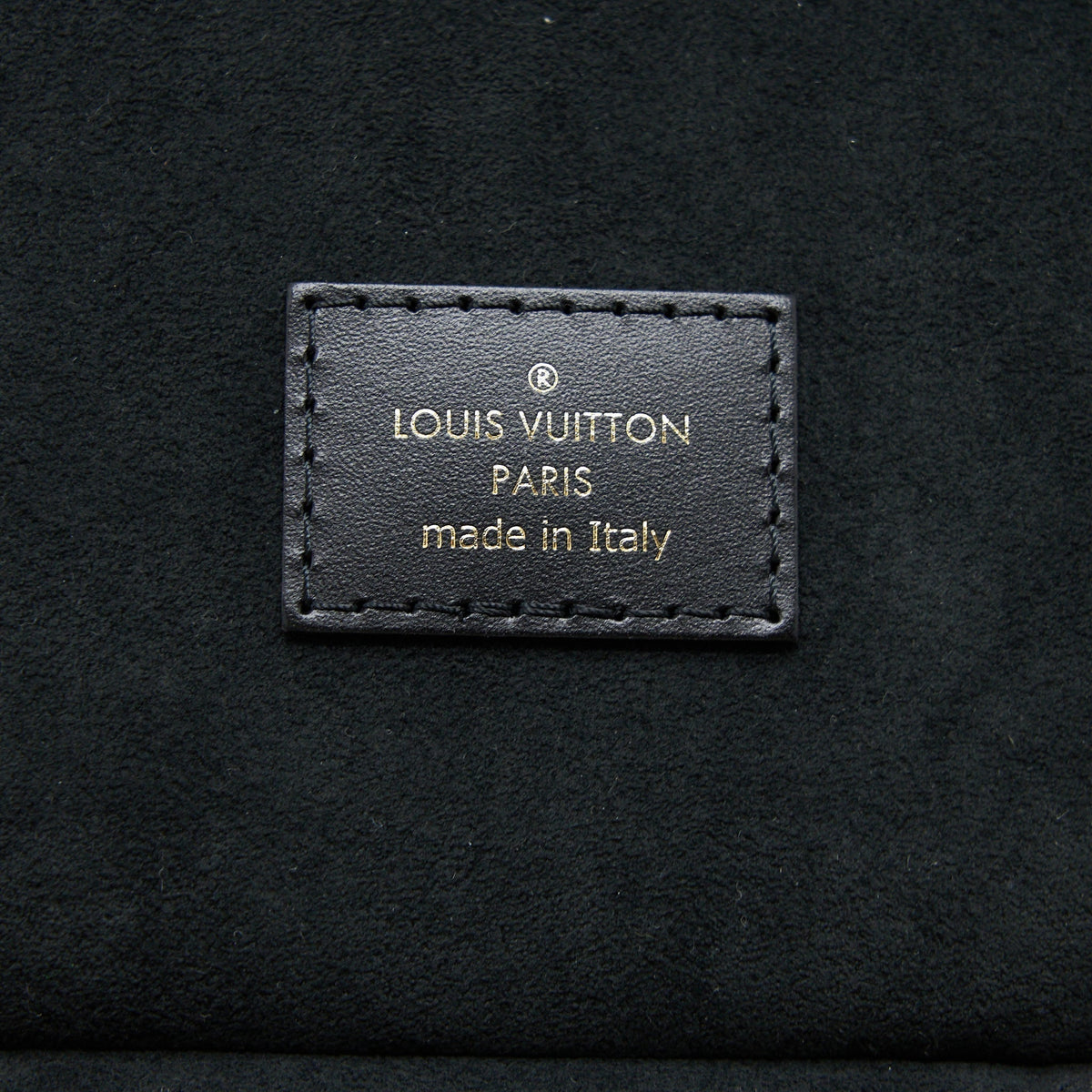 louis-vuitton-vanity-pm-monogram-canvas-ghw-new-version
