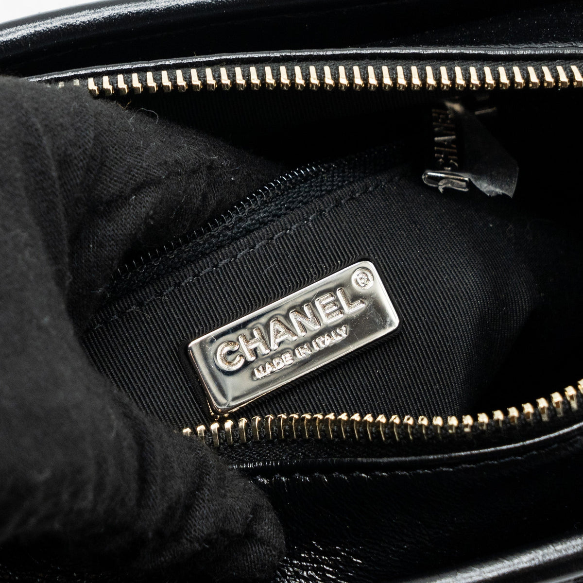 chanel-small-gabrielle-hobo-bag-limited-edition-fabric-calfskin-multicolour-hardware