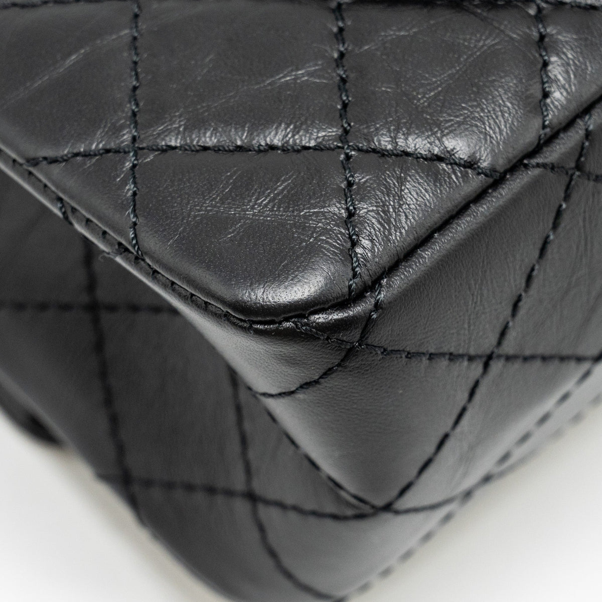 chanel-small-2-55-reissue-double-flap-bag-aged-calfskin-black-ghw-microchip