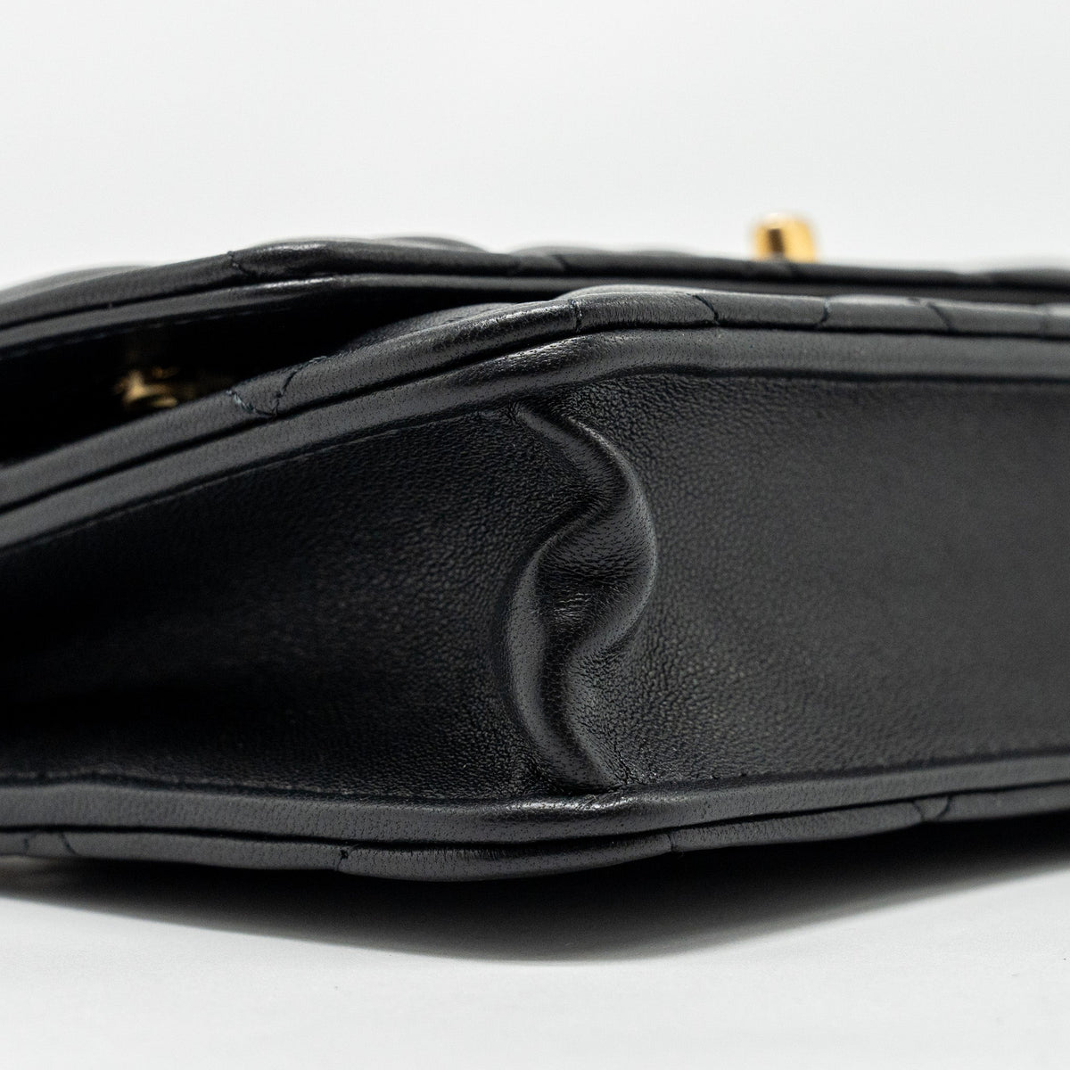 chanel-classic-wallet-on-chain-with-camellia-adjustable-chain-lambskin-black-ghw-microchip