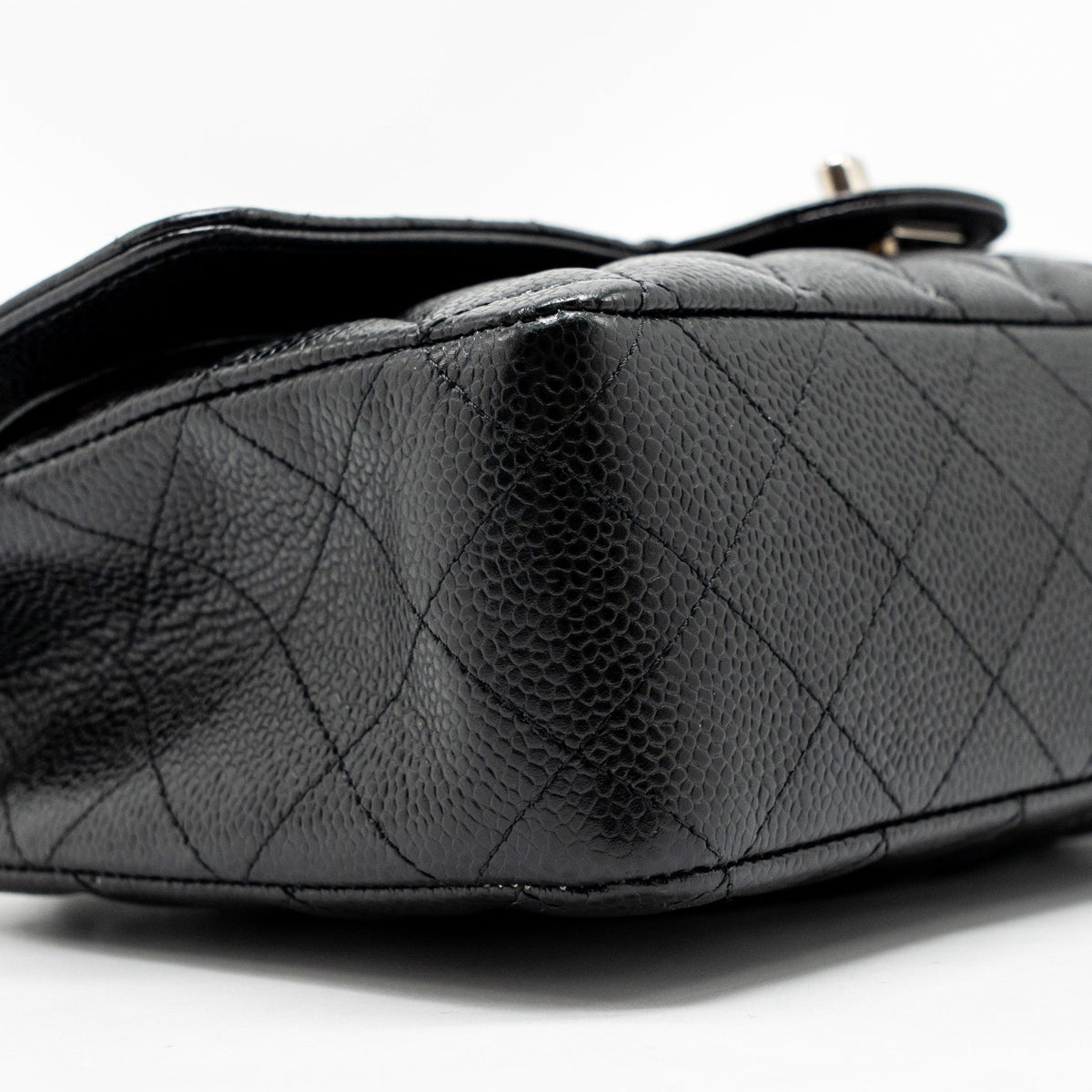 chanel-medium-classic-double-flap-bag-caviar-black-shw-copy-3