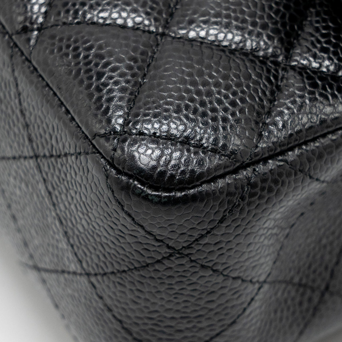 chanel-medium-classic-double-flap-bag-caviar-black-shw-copy-3