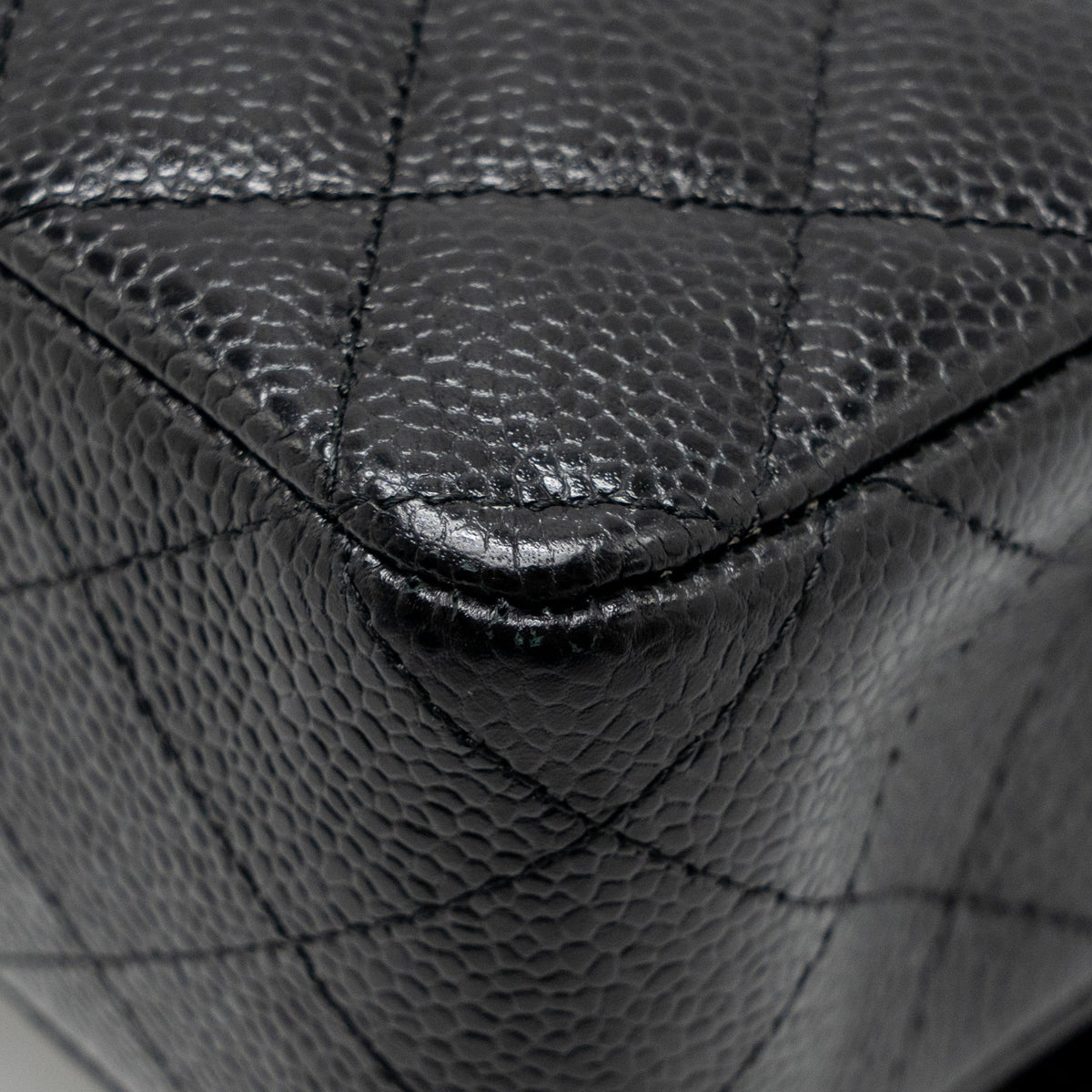 chanel-medium-classic-double-flap-bag-caviar-black-shw-copy-3