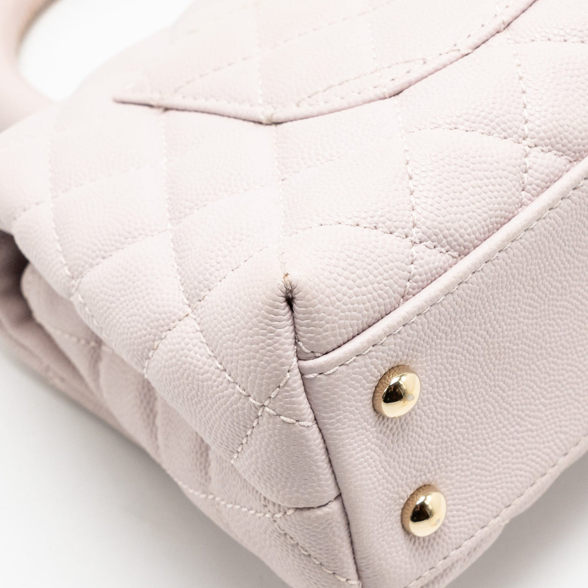 chanel-small-coco-handle-caviar-lilac-lghw
