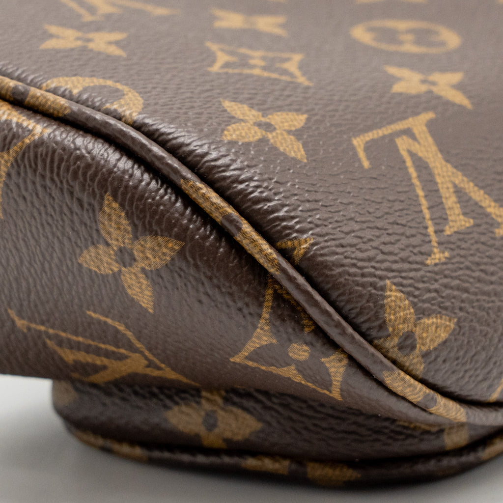 louis-vuitton-mini-bumbag-monogram-canvas