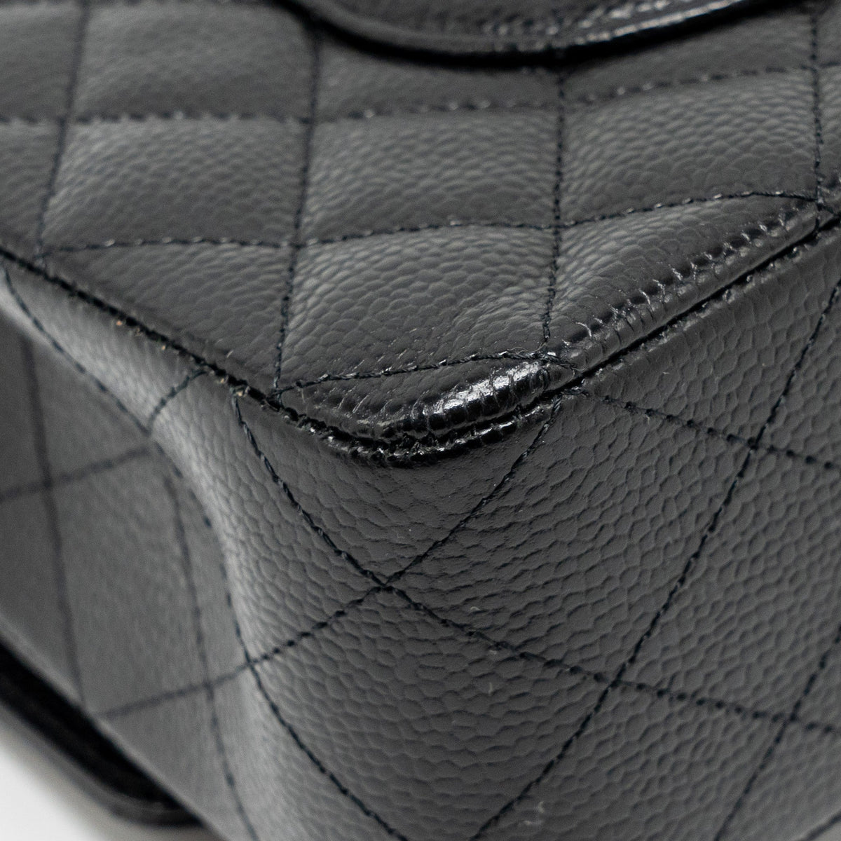 chanel-medium-classic-double-flap-bag-caviar-black-ghw-microchip-10