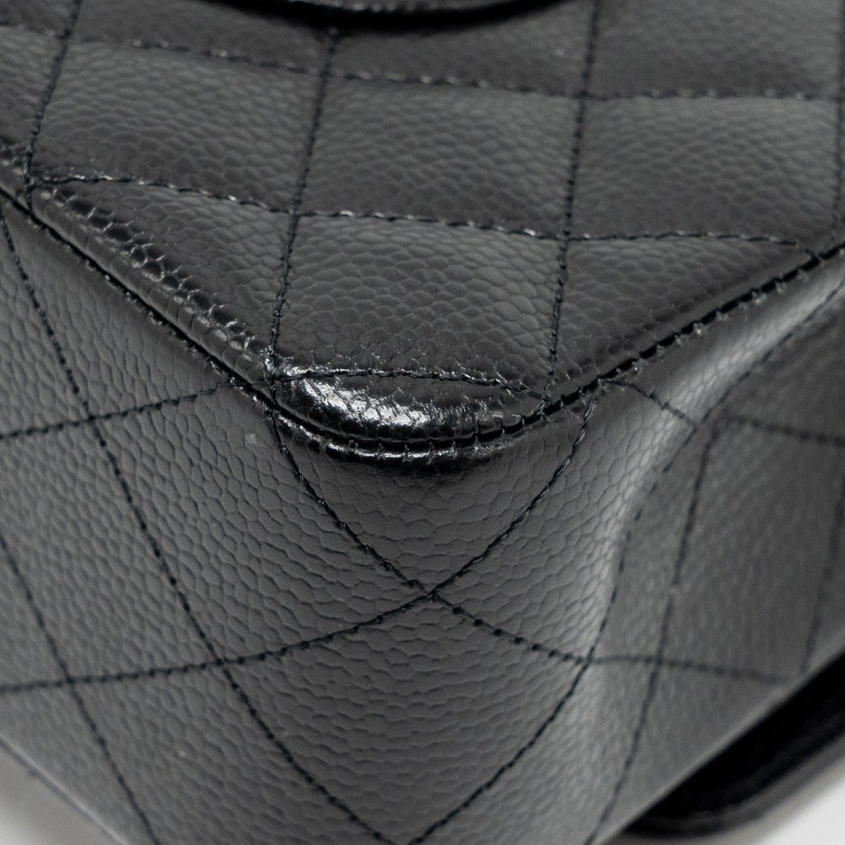 chanel-medium-classic-double-flap-bag-caviar-black-ghw-microchip-10