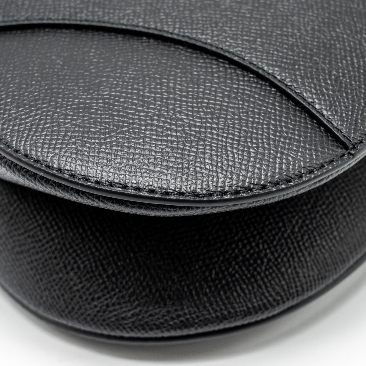 dior-medium-saddle-bag-with-strap-calfskin-black-ghw