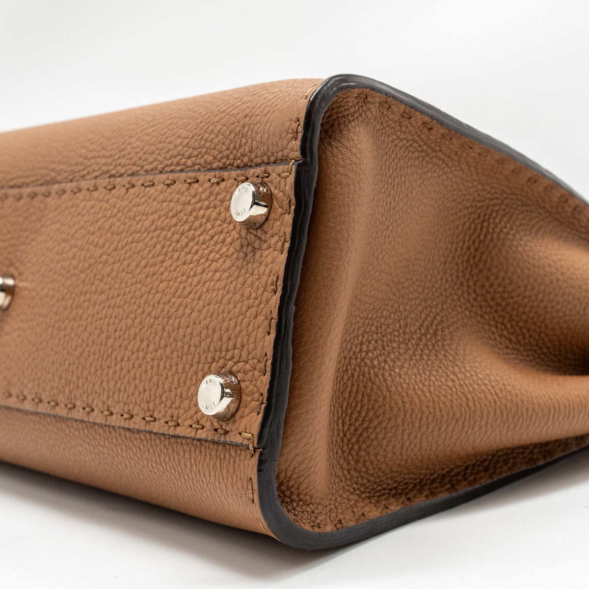 fendi-medium-peekaboo-tote-bag-grained-calfskin-caramel-shw-2