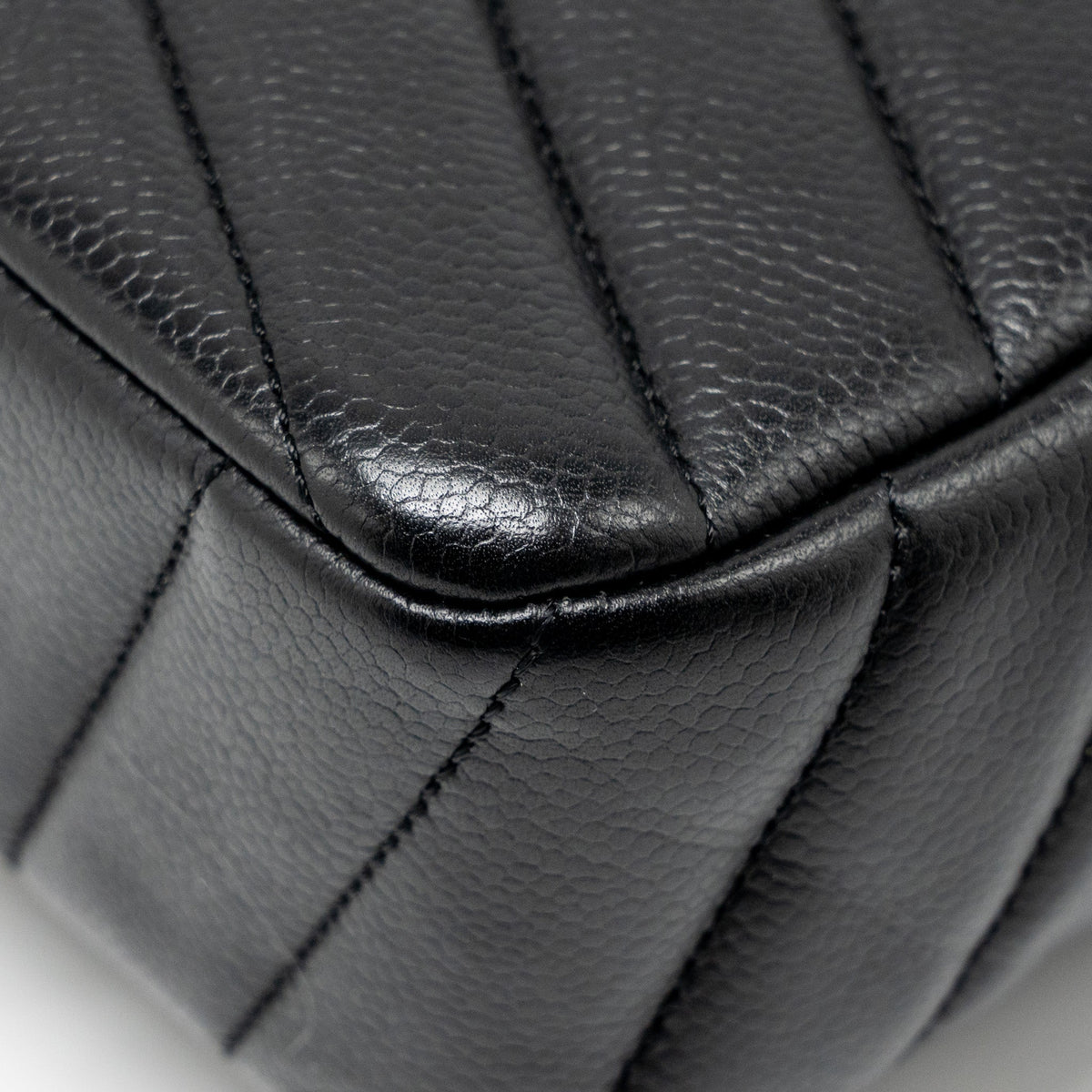 chanel-envelop-flap-bag-chevron-caviar-black-shw