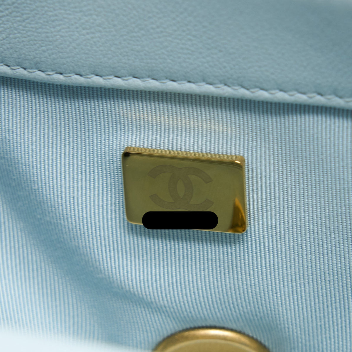 chanel-small-19-bag-lambskin-light-blue-multicoluor-hardware-microchip