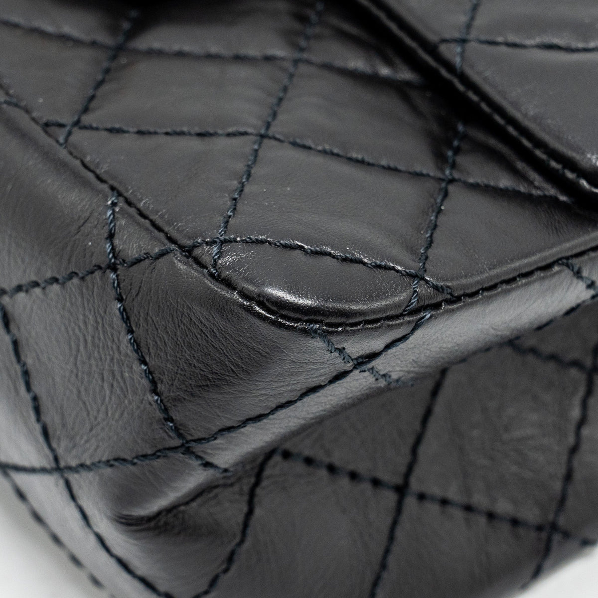 chanel-mini-2-55-reissue-flap-bag-aged-calfskin-black-ghw-2