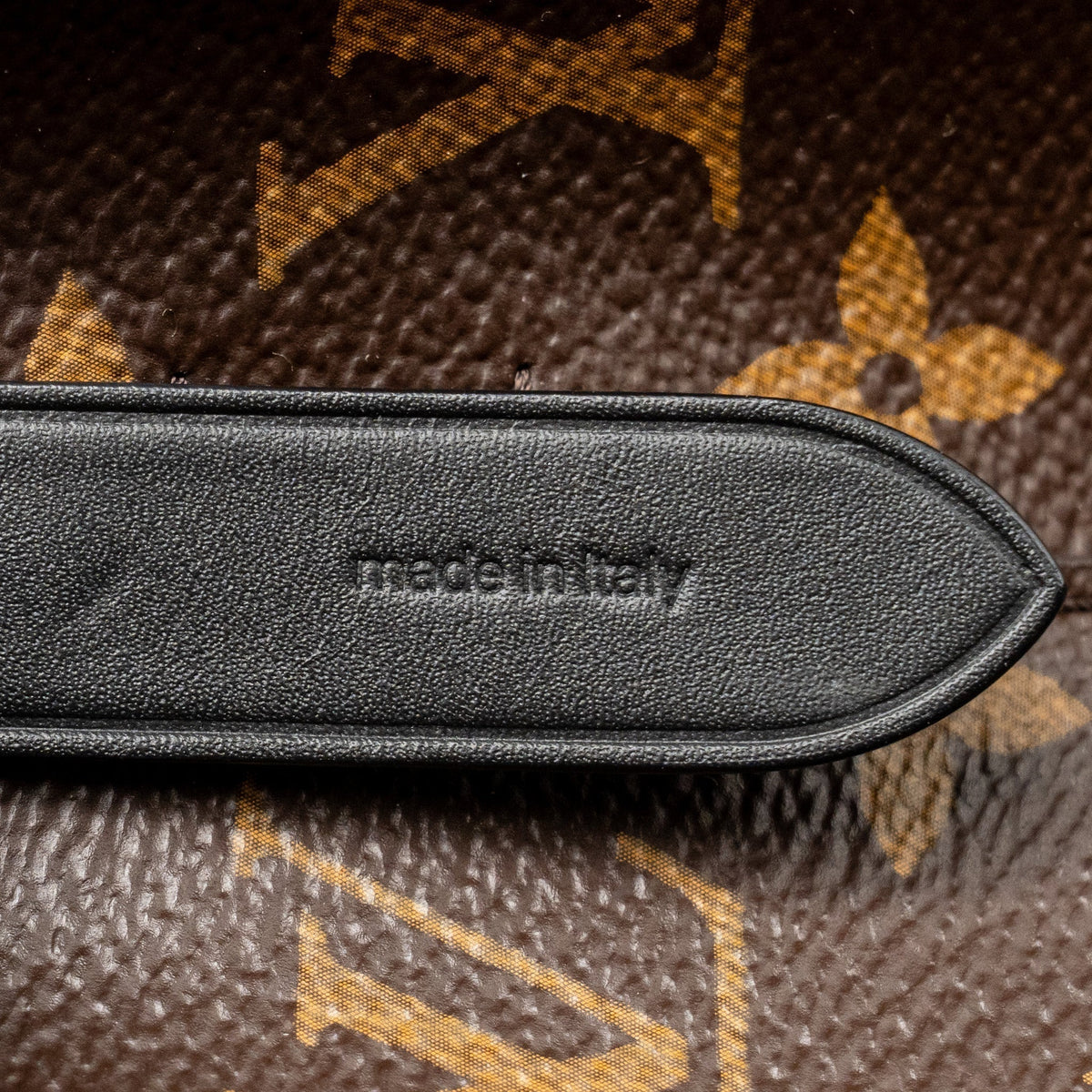 louis-vuitton-neo-noe-monogram-canvas-black-ghw-7