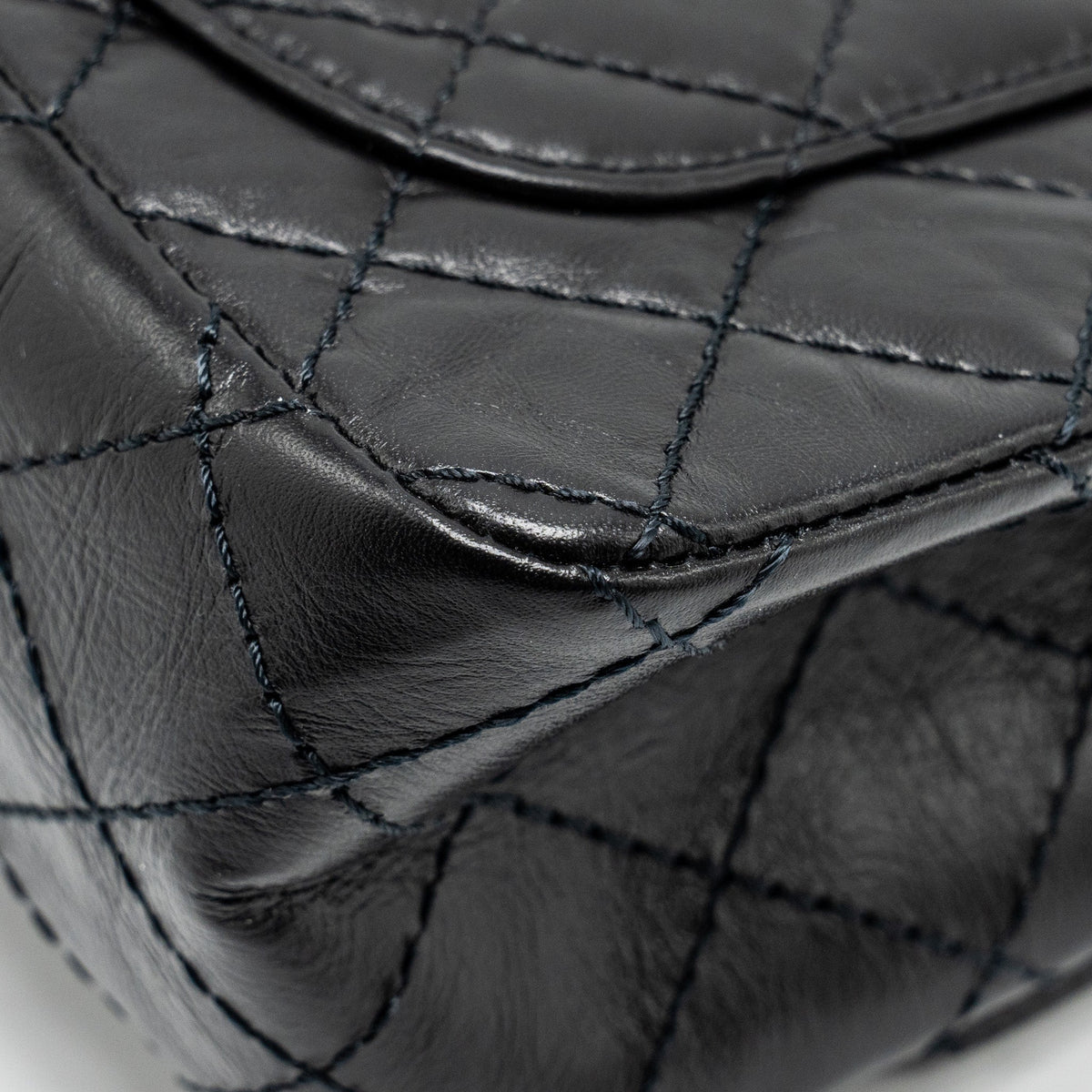 chanel-mini-2-55-reissue-flap-bag-aged-calfskin-black-ghw-2
