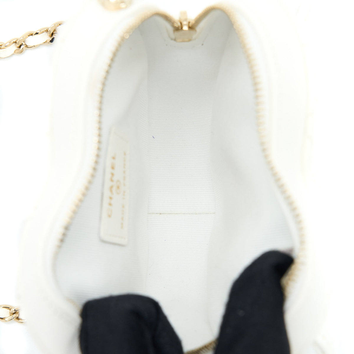 chanel-small-heart-bag-lambskin-white-lghw-1