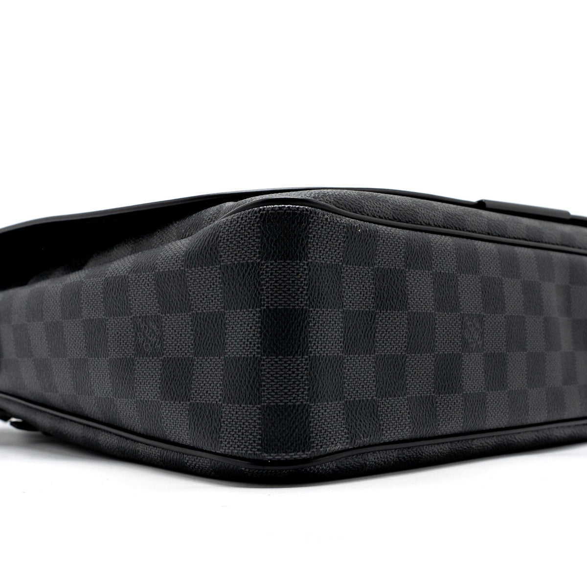 louis-vuitton-large-messenger-bag-damier-graphite-canvas-shw