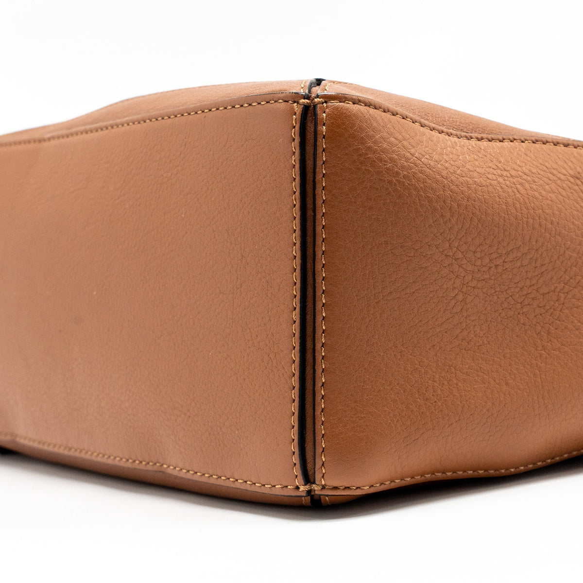 loewe-small-puzzle-bag-calfskin-tan-shw-4