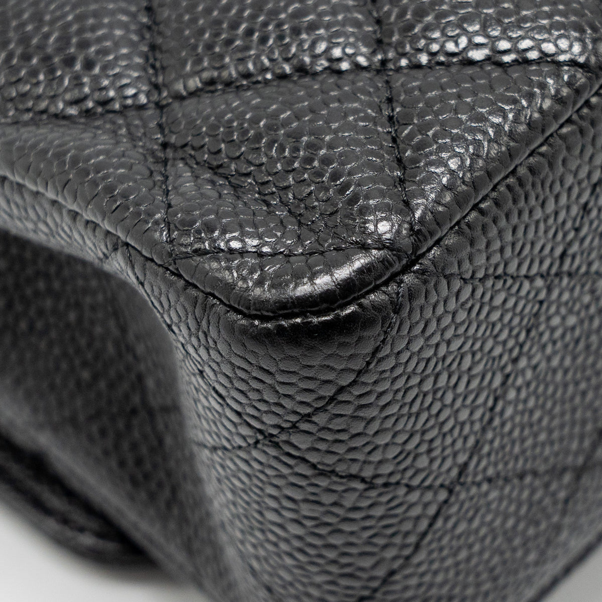 chanel-medium-classic-double-flap-bag-caviar-black-shw-14