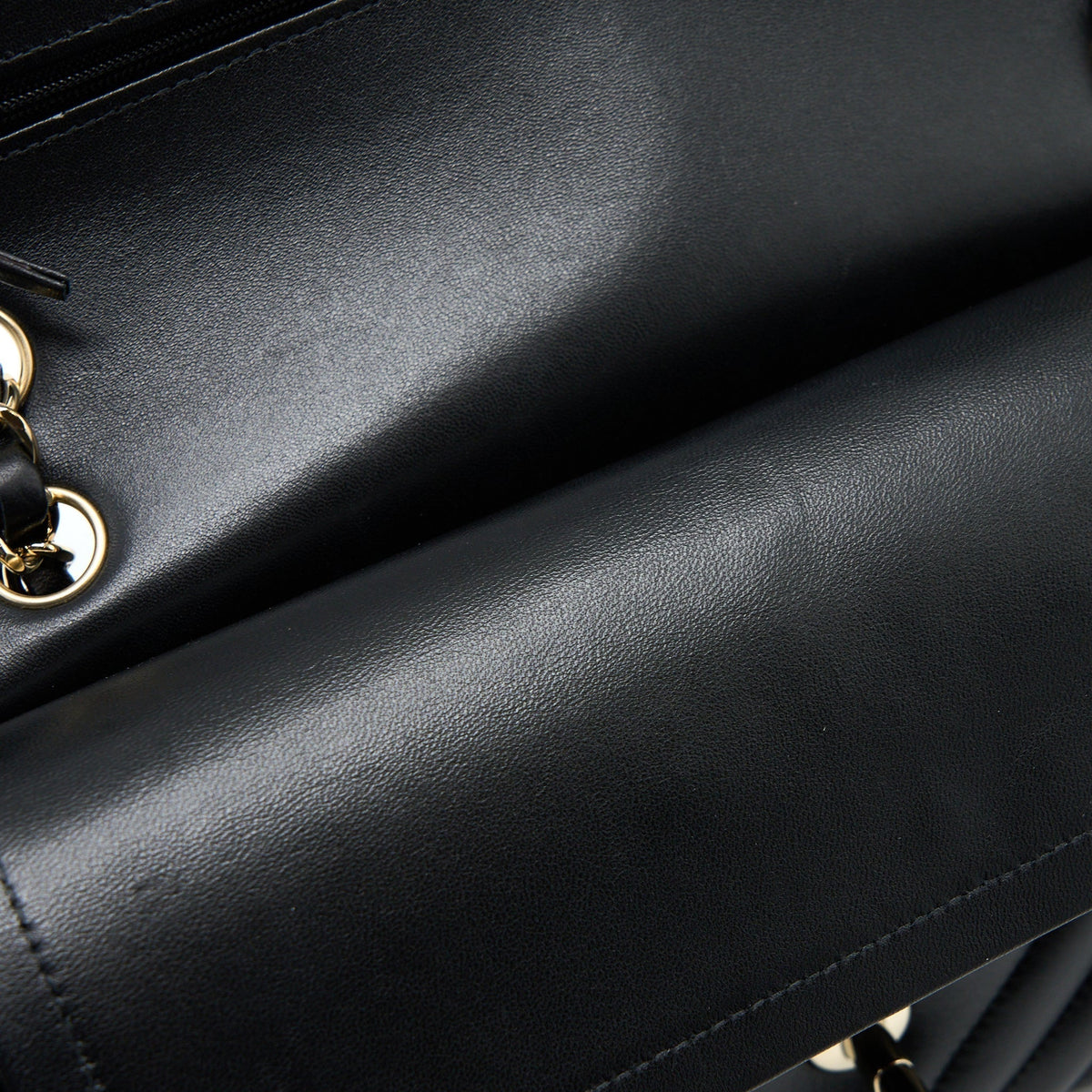 copy-of-chanel-medium-chevron-classic-double-flap-lambskin-black-lghw