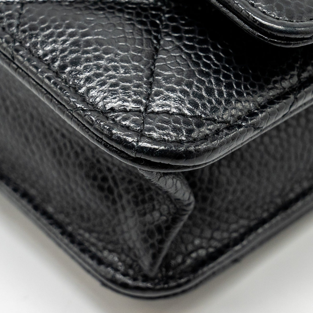 chanel-classic-wallet-on-chain-caviar-black-shw-9