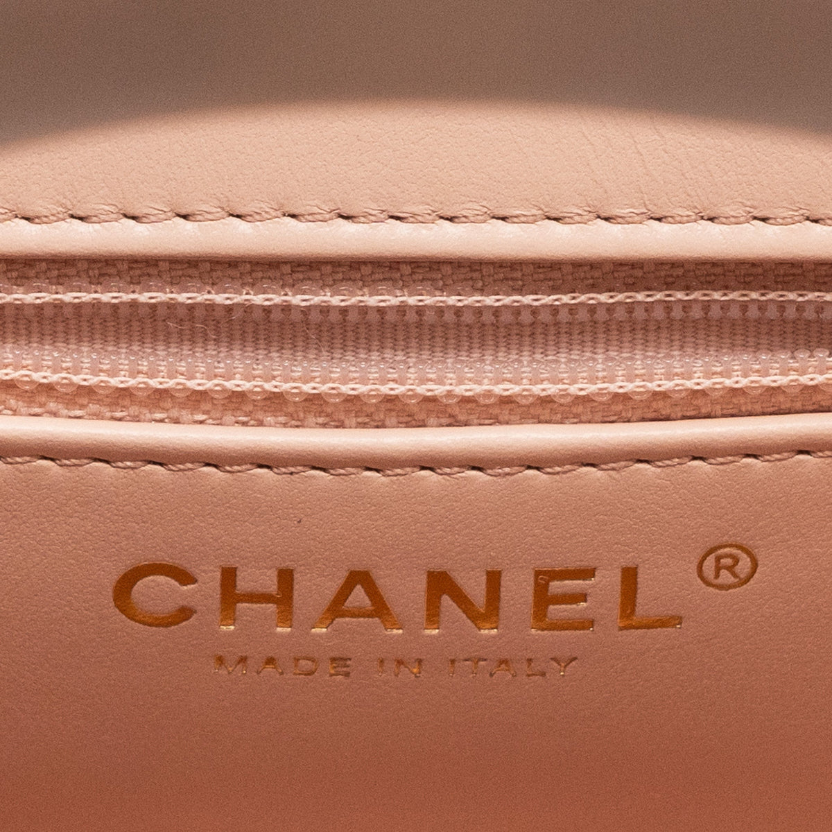 chanel-23k-mini-shopping-bag-calfskin-light-pink-ghwmicrochip