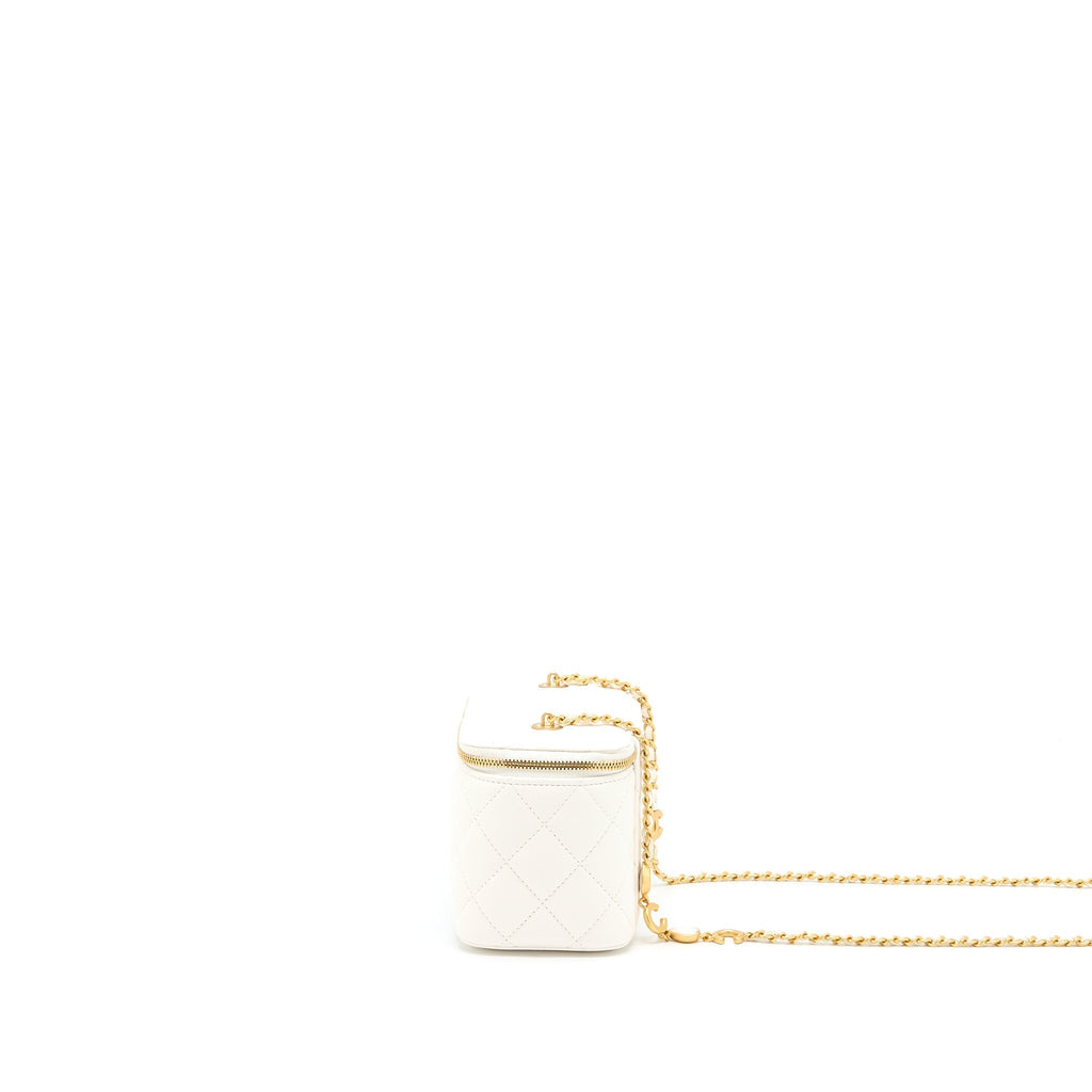 chanel-coco-letter-long-vanity-with-chain-lambskin-white-ghw