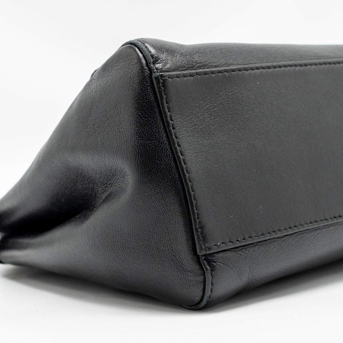fendi-mini-peekaboo-lambskin-black-ghw-1