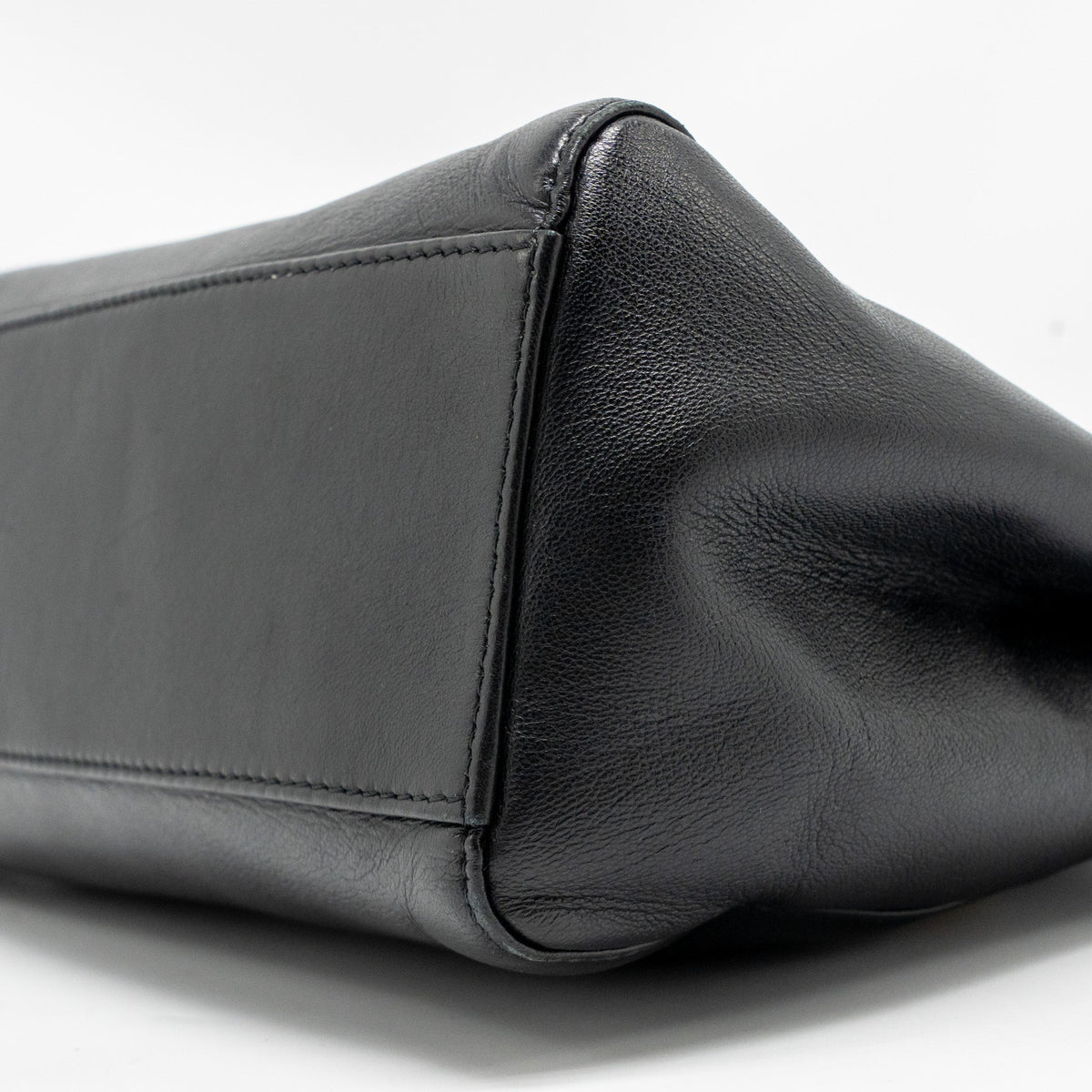 fendi-mini-peekaboo-lambskin-black-ghw-1