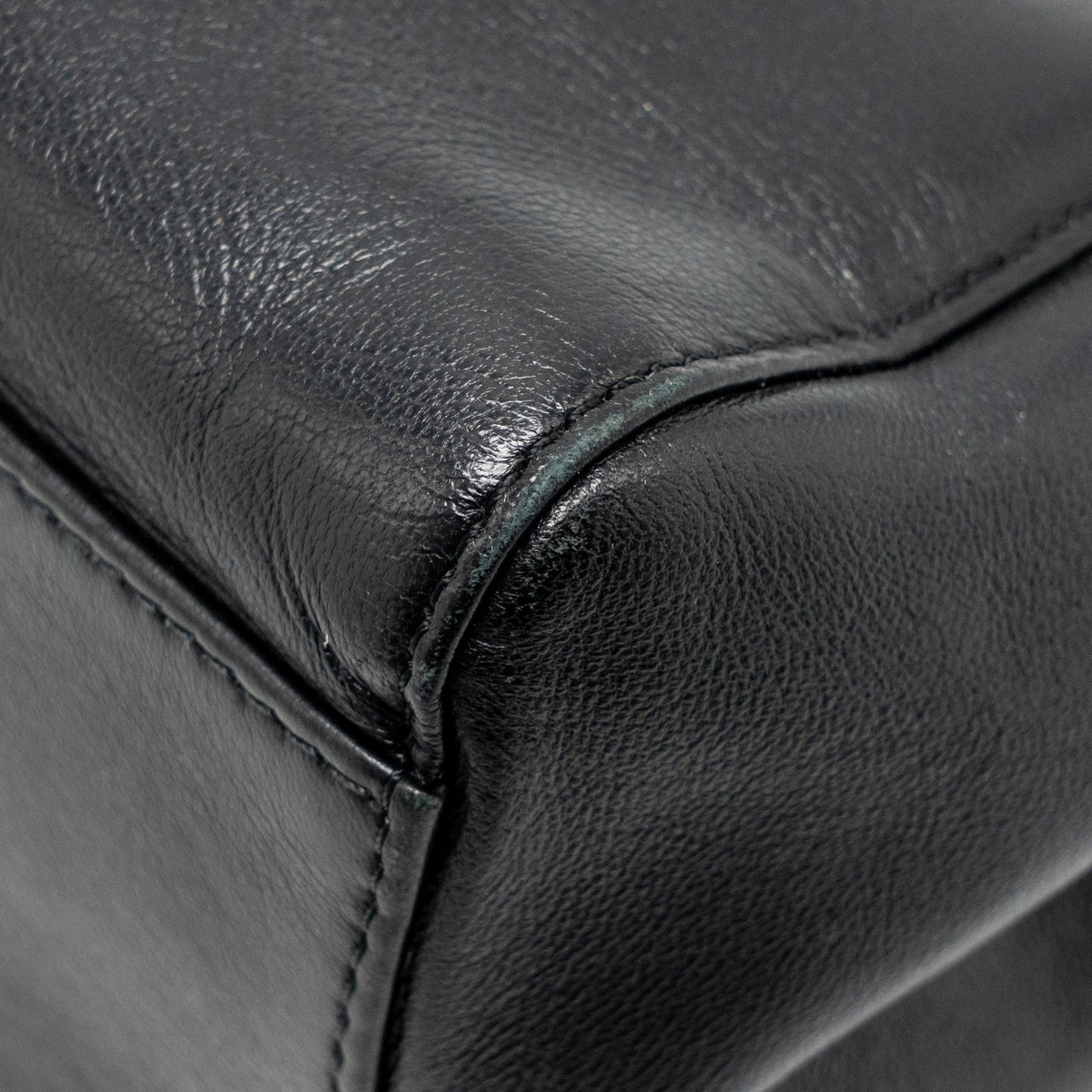 fendi-mini-peekaboo-lambskin-black-ghw-1